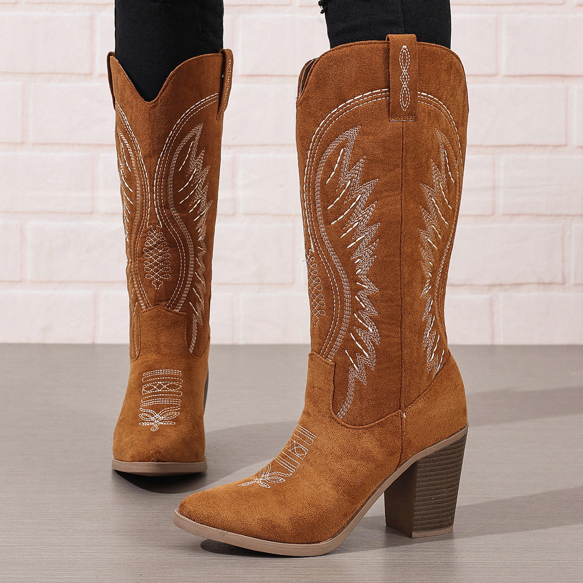 Women’s Retro Suede Cowgirl Boots