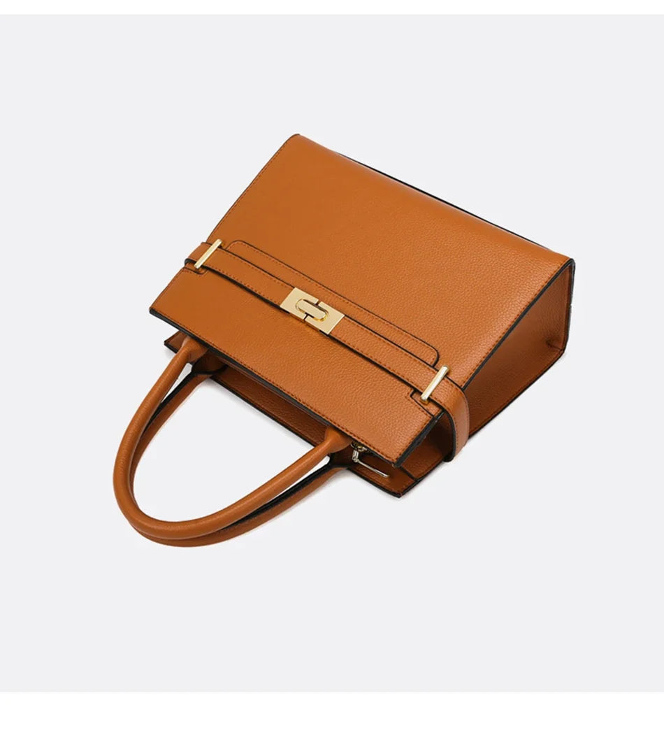 Le Classique Leather Handbag