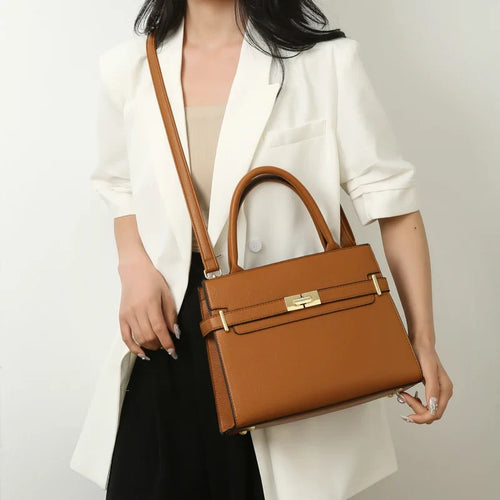 Le Classique Leather Handbag