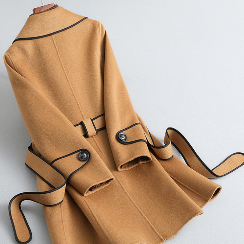Éclair Womens Trench Coat
