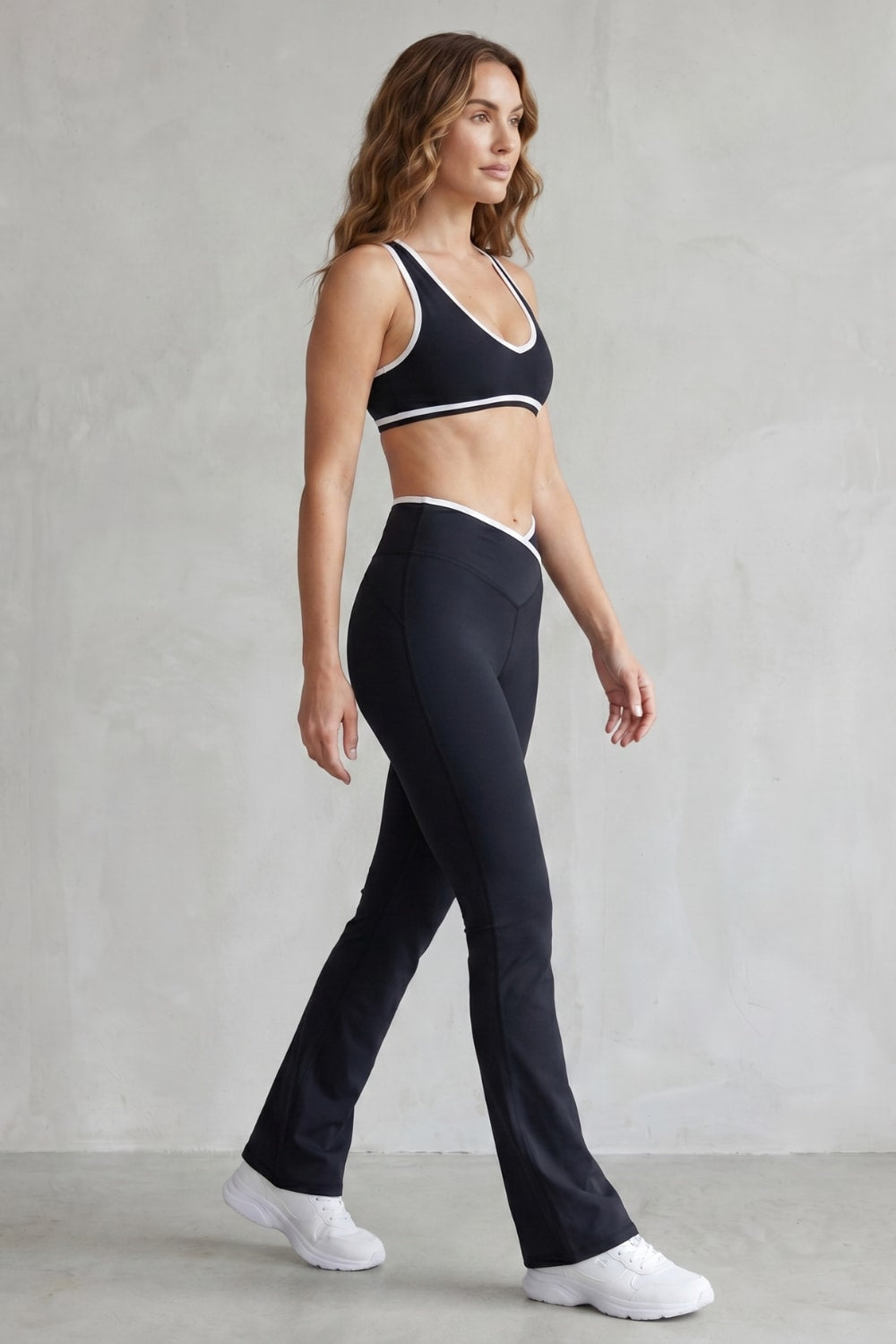 Women's Contrast Trim Flare Legging Set | Belmore_3