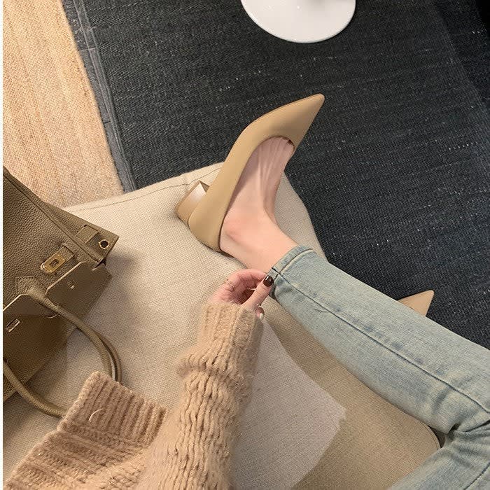 Women's Pointed Toe Leather Pumps | Letitia_4