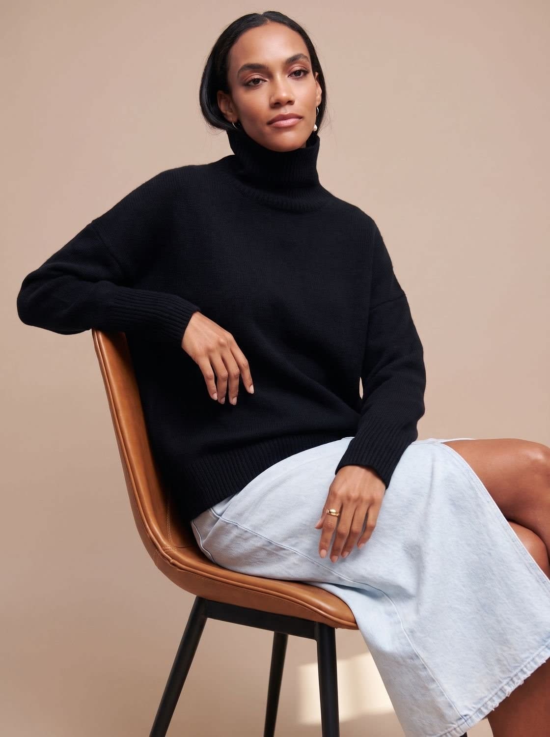 Women's Oversized Knit Turtleneck Sweater | Bramwell_7