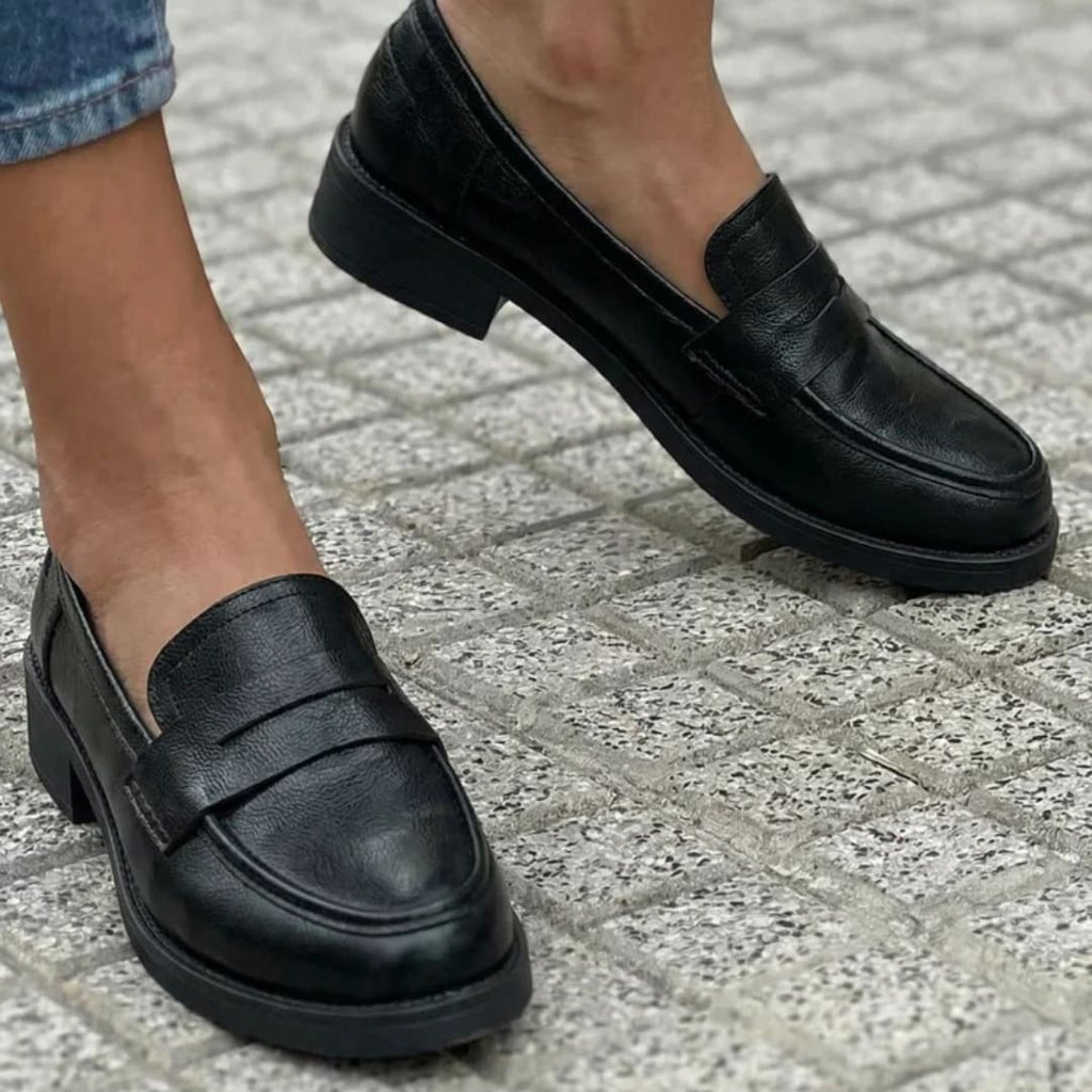 Women's Penny Strap Block Heel Loafers | Redmayne_2