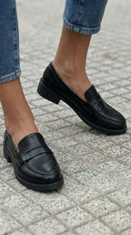 Women's Penny Strap Block Heel Loafers | Redmayne_3
