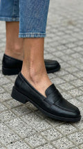 Women's Penny Strap Block Heel Loafers | Redmayne_4