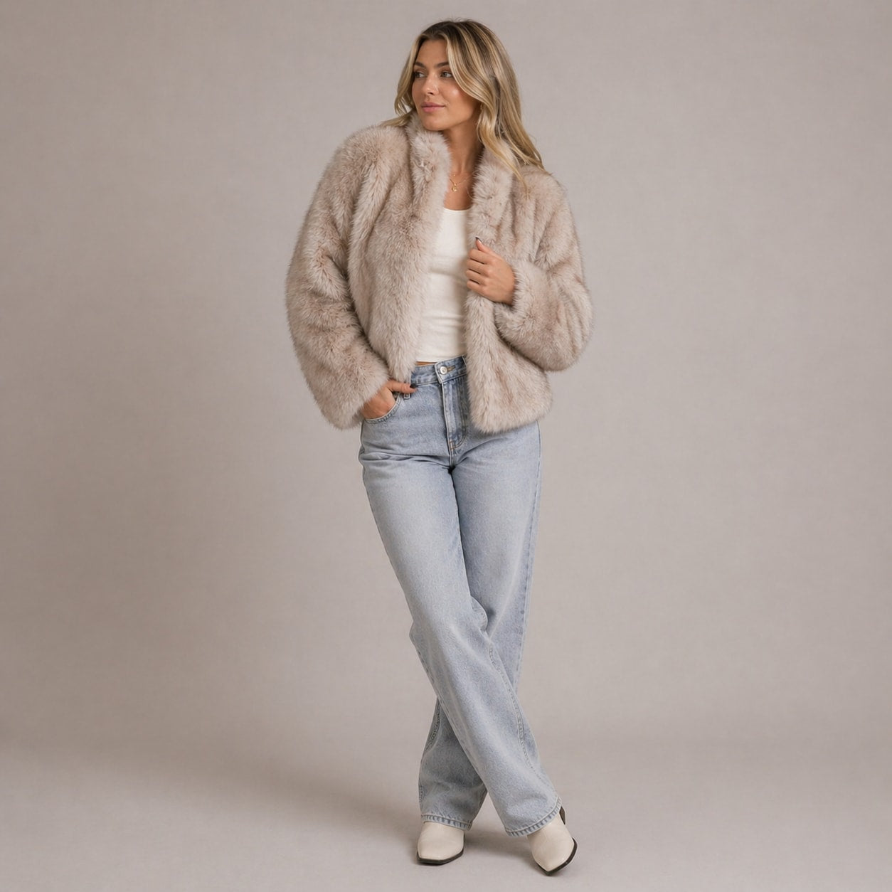 Women's Cropped Faux Fur Jacket | Sybil_1