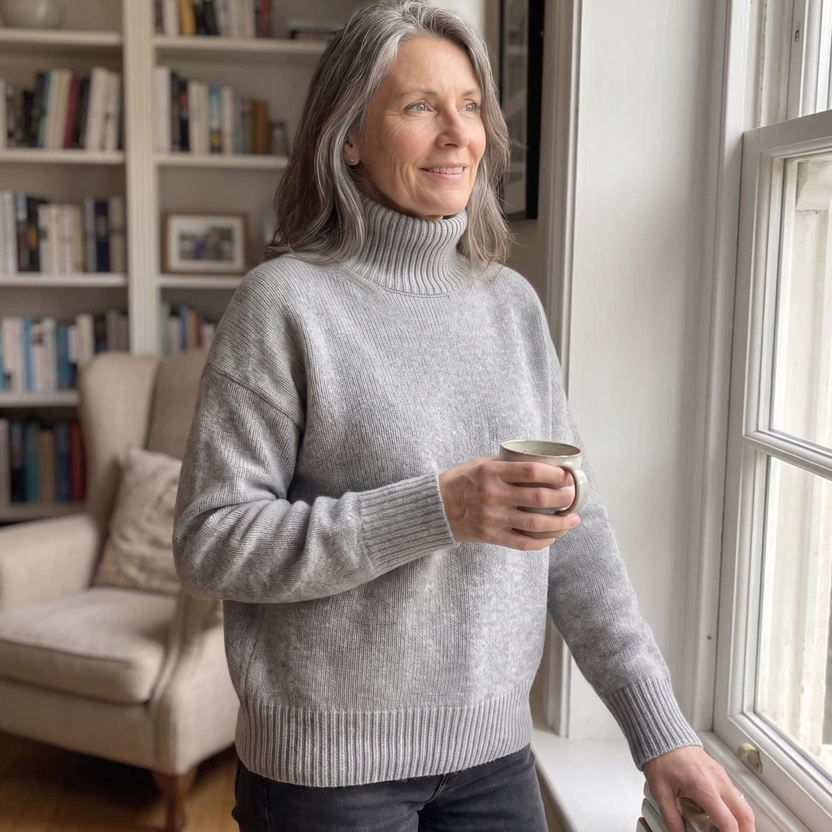 Women's Oversized Turtleneck Sweater | Elmsworth_3