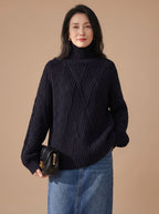 Women's Oversized Chunky Knit Turtleneck Sweater | Calverley_3