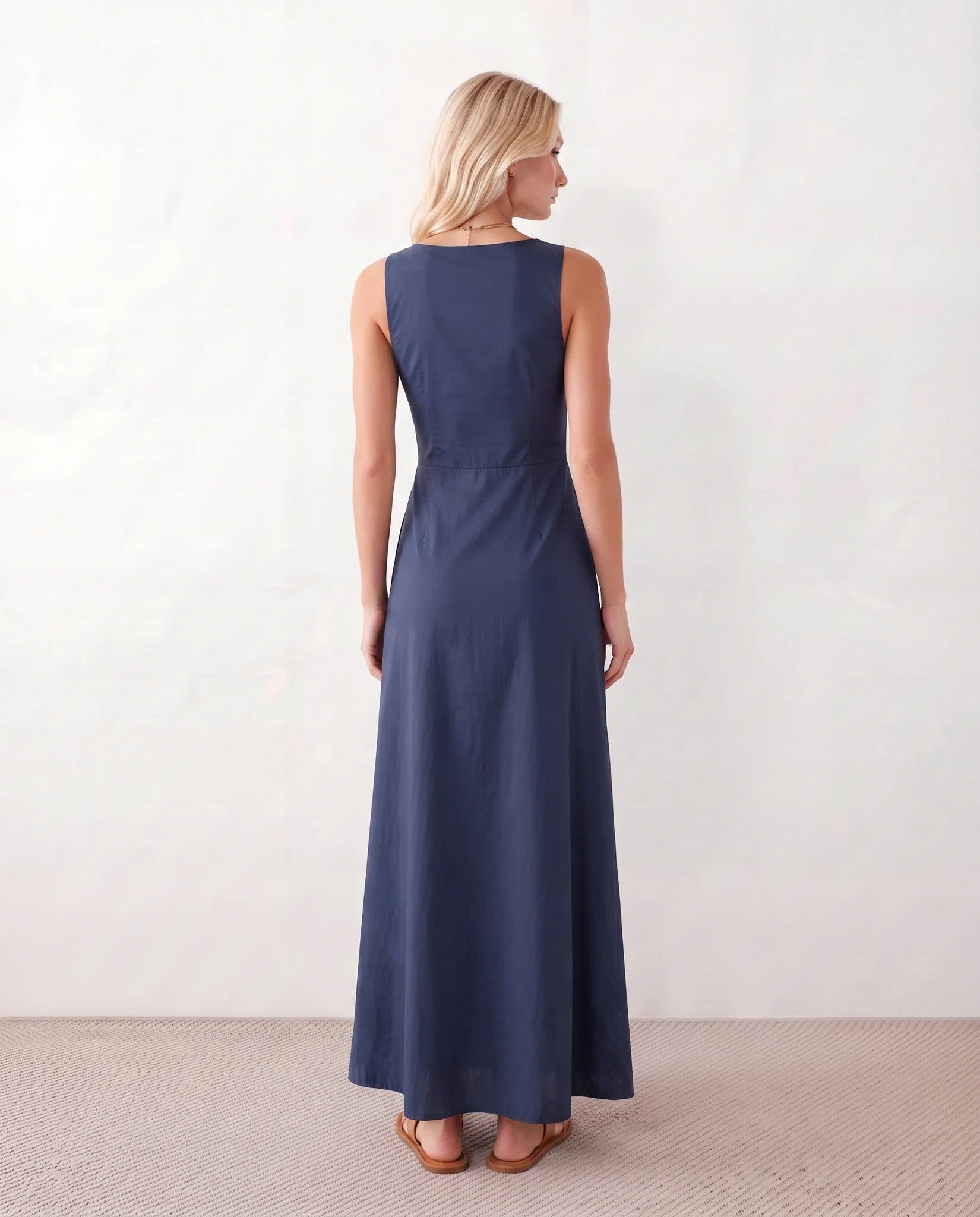 Women's Button Front Sleeveless Maxi Dress | Lavinia_15