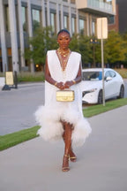 Women's Feather Trim Sleeveless Shift Dress | Yeardley_3