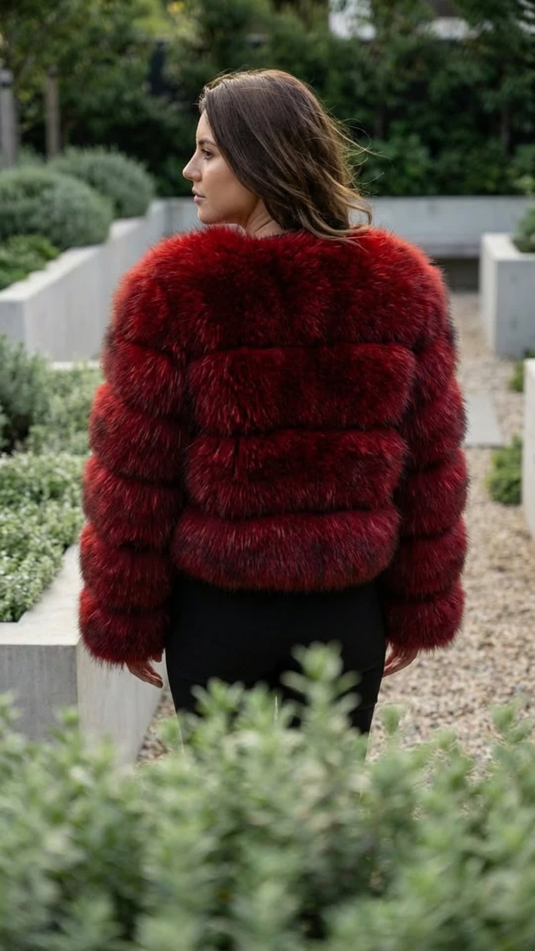 Women's Cropped Faux Fur Jacket | Edith_7